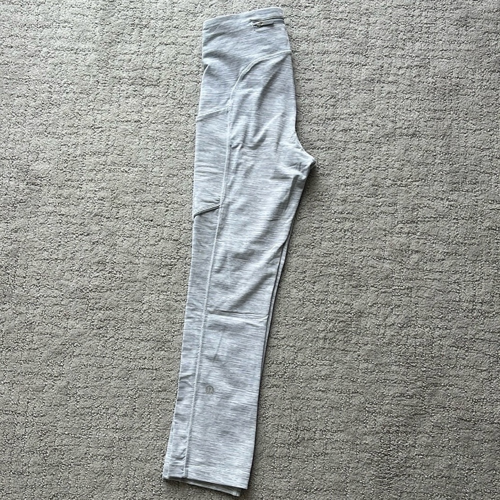 Lululemon Speed Up Leggings | Size 2
